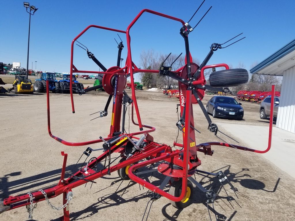 ProTed™ Rotary Tedders 3417
