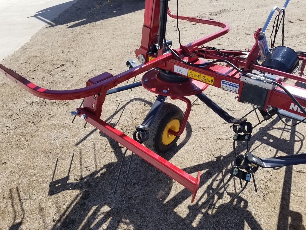 ProTed™ Rotary Tedders 3417
